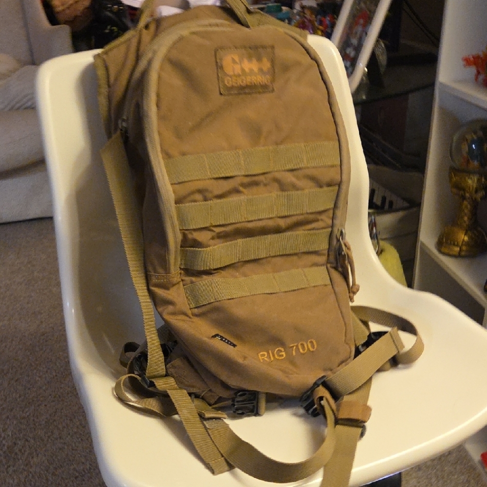 Geigerrig RIG 700 Tactical Hydration Backpack - Tan